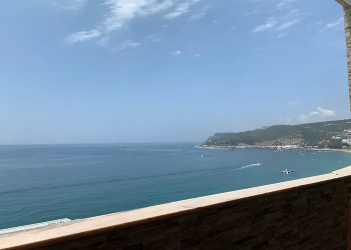 Sun & Sea 509